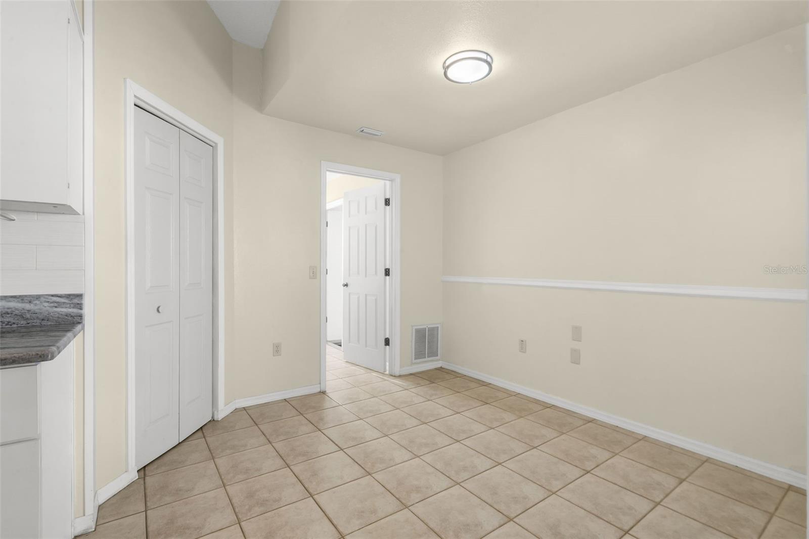 9339 CALLE ALTA — photo 12