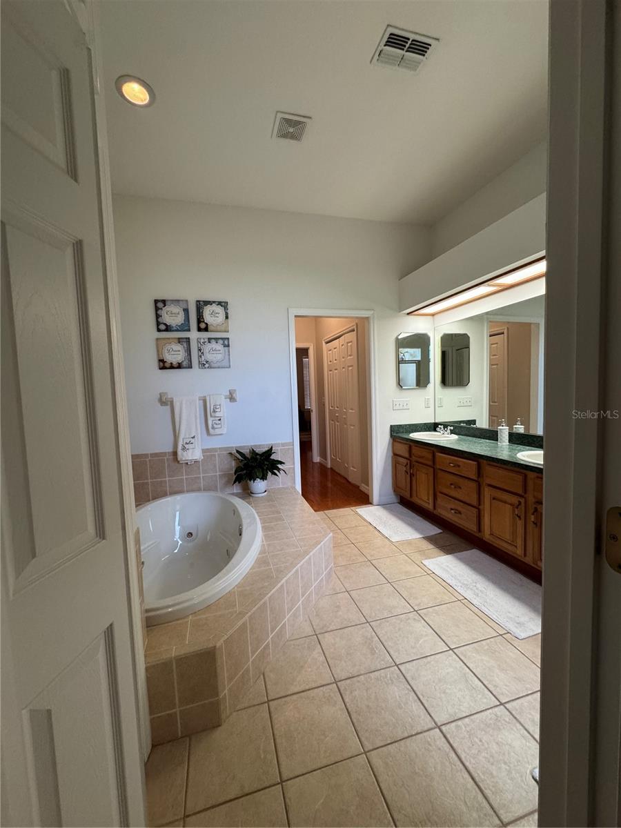 12306 JOAVAJIN RD — photo 27