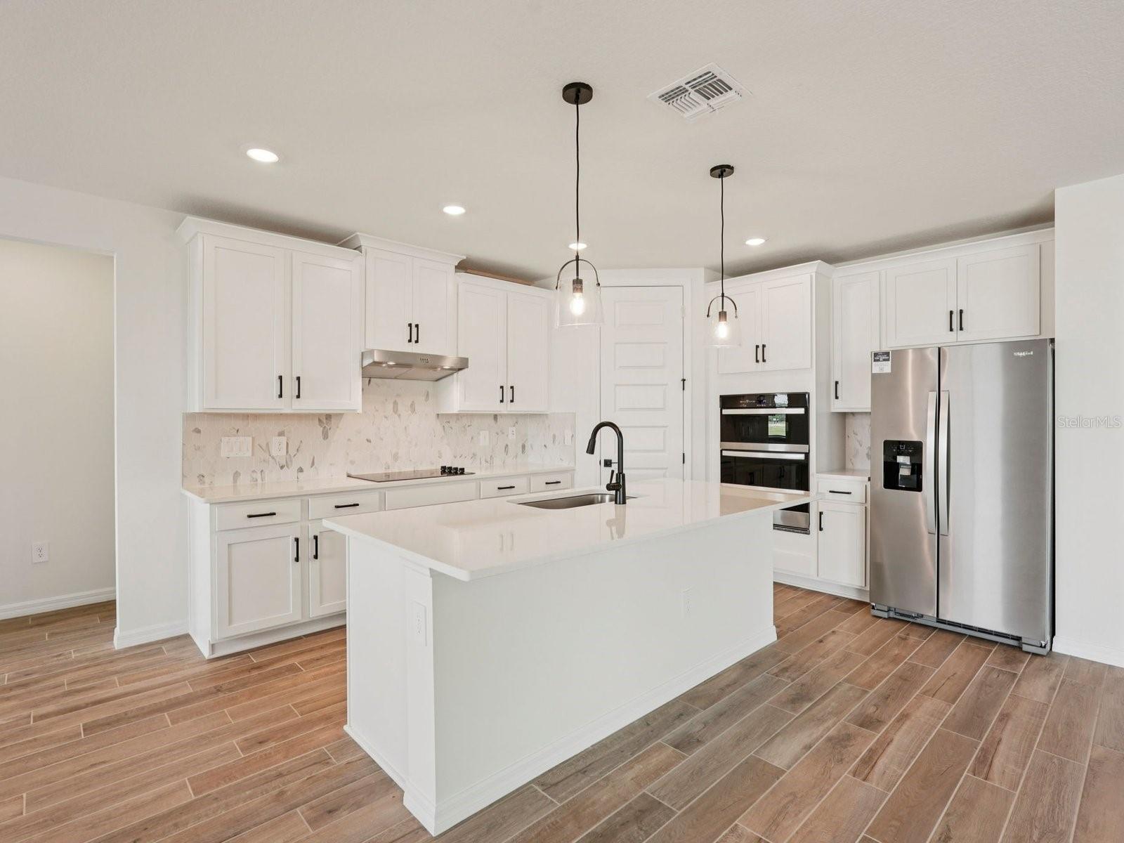 10842 BUDDING BLOSSOM CT — photo 3