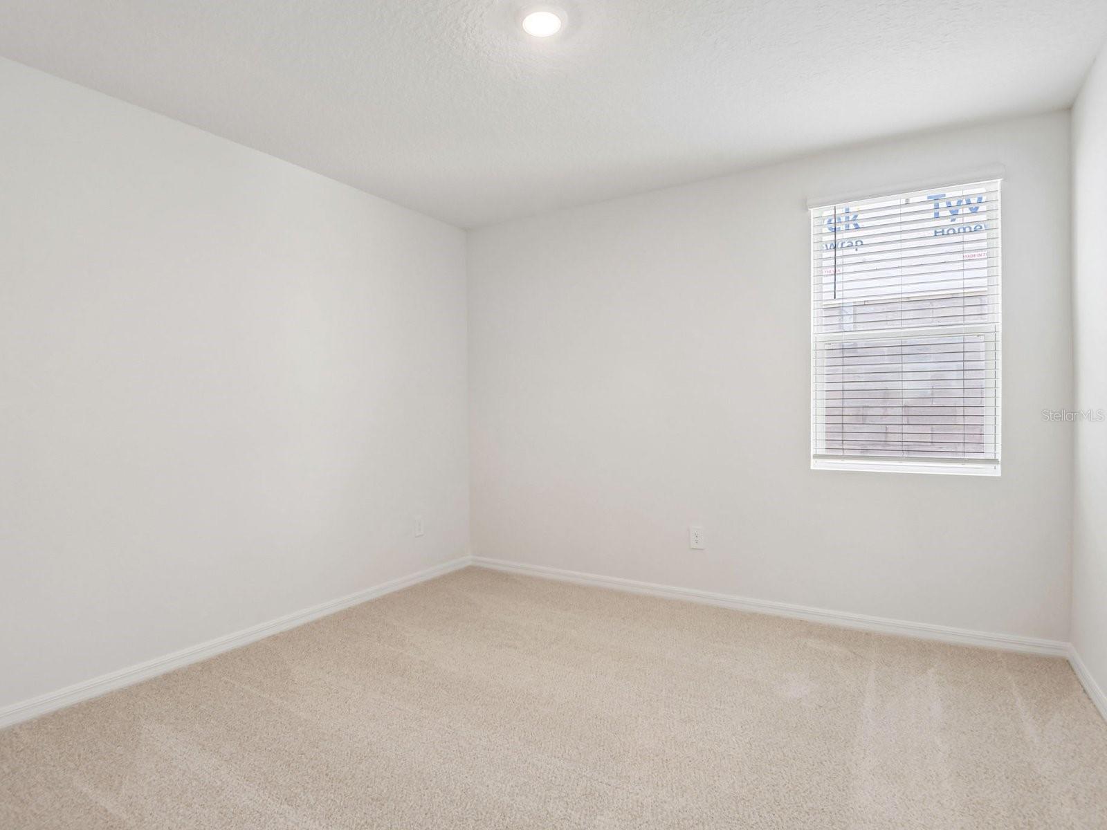 124 GENTLE RAIN LN — photo 11