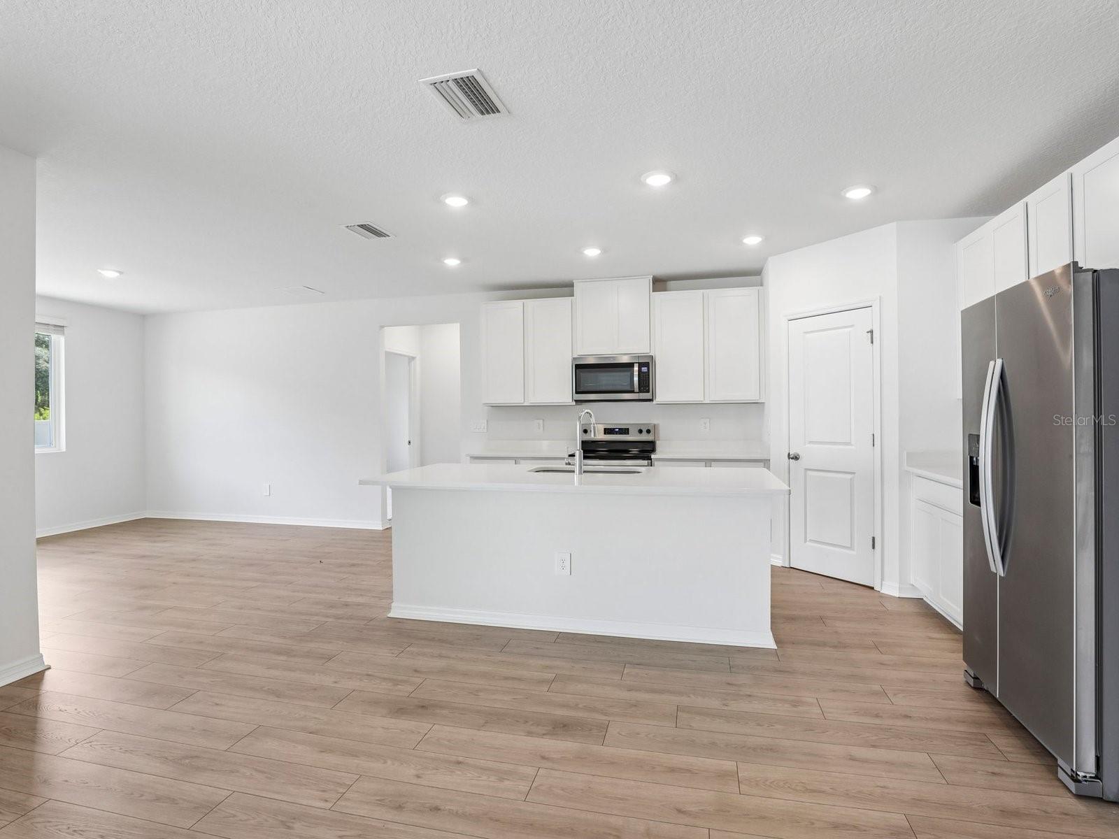 14145 HARVEST PINES LN — photo 5