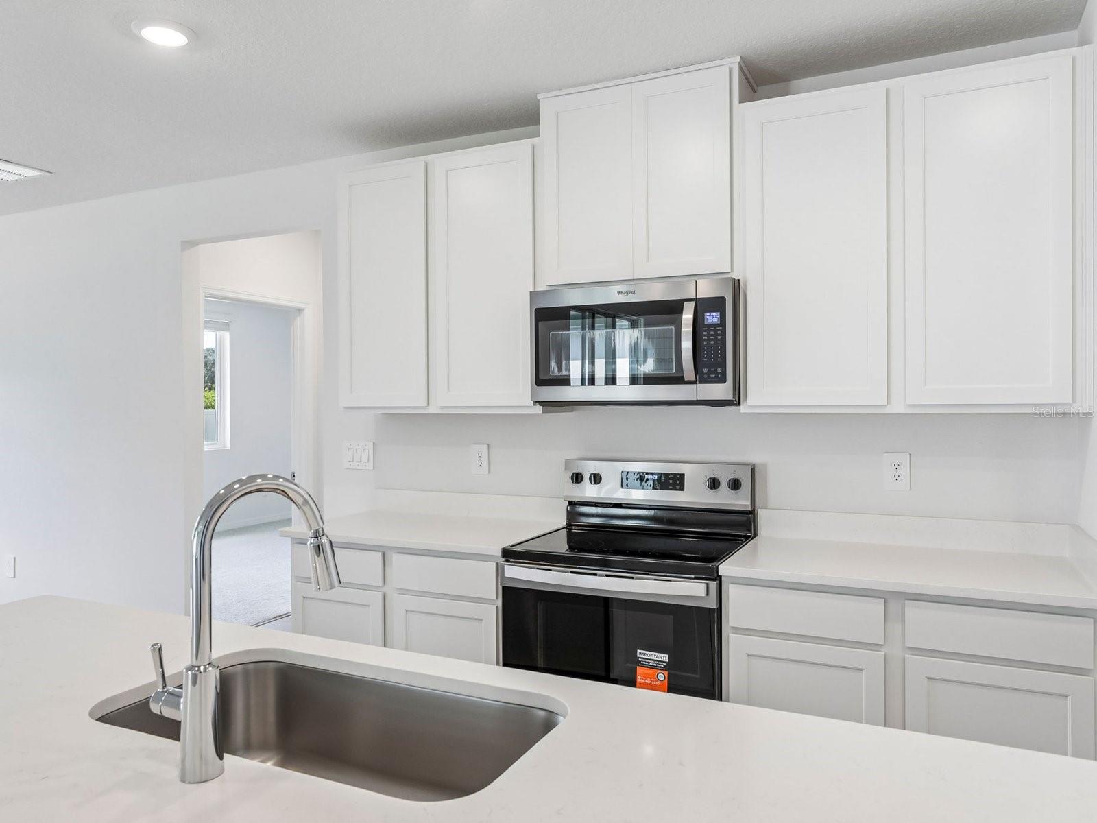 14145 HARVEST PINES LN — photo 6