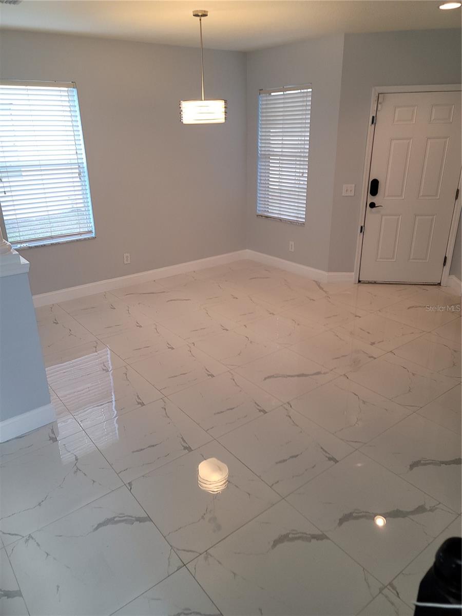 18405 KENTISBURY CT — photo 30