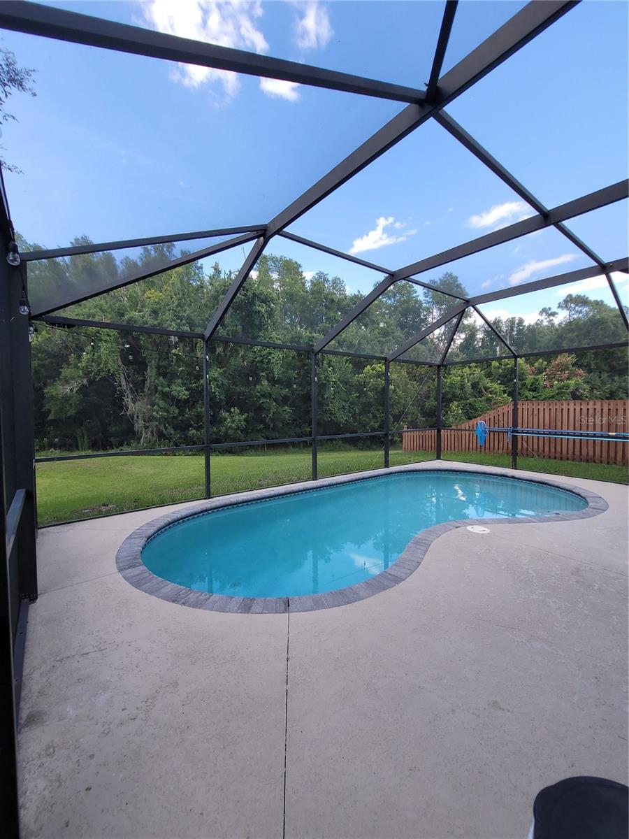 18405 KENTISBURY CT — photo 18