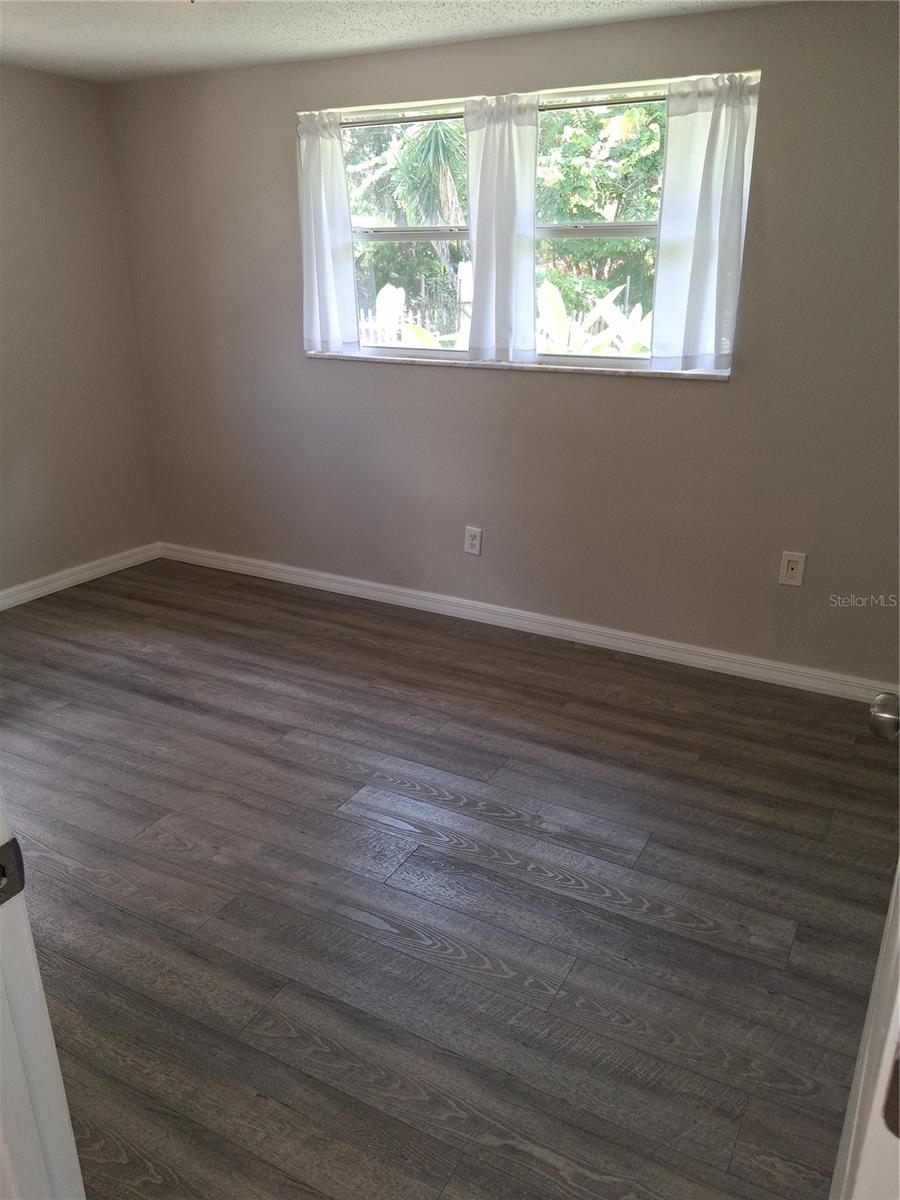 7926 GULF WAY — photo 29
