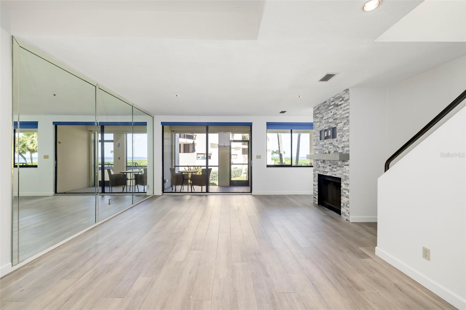 1920 HARBOURSIDE DR #1003 — photo 17