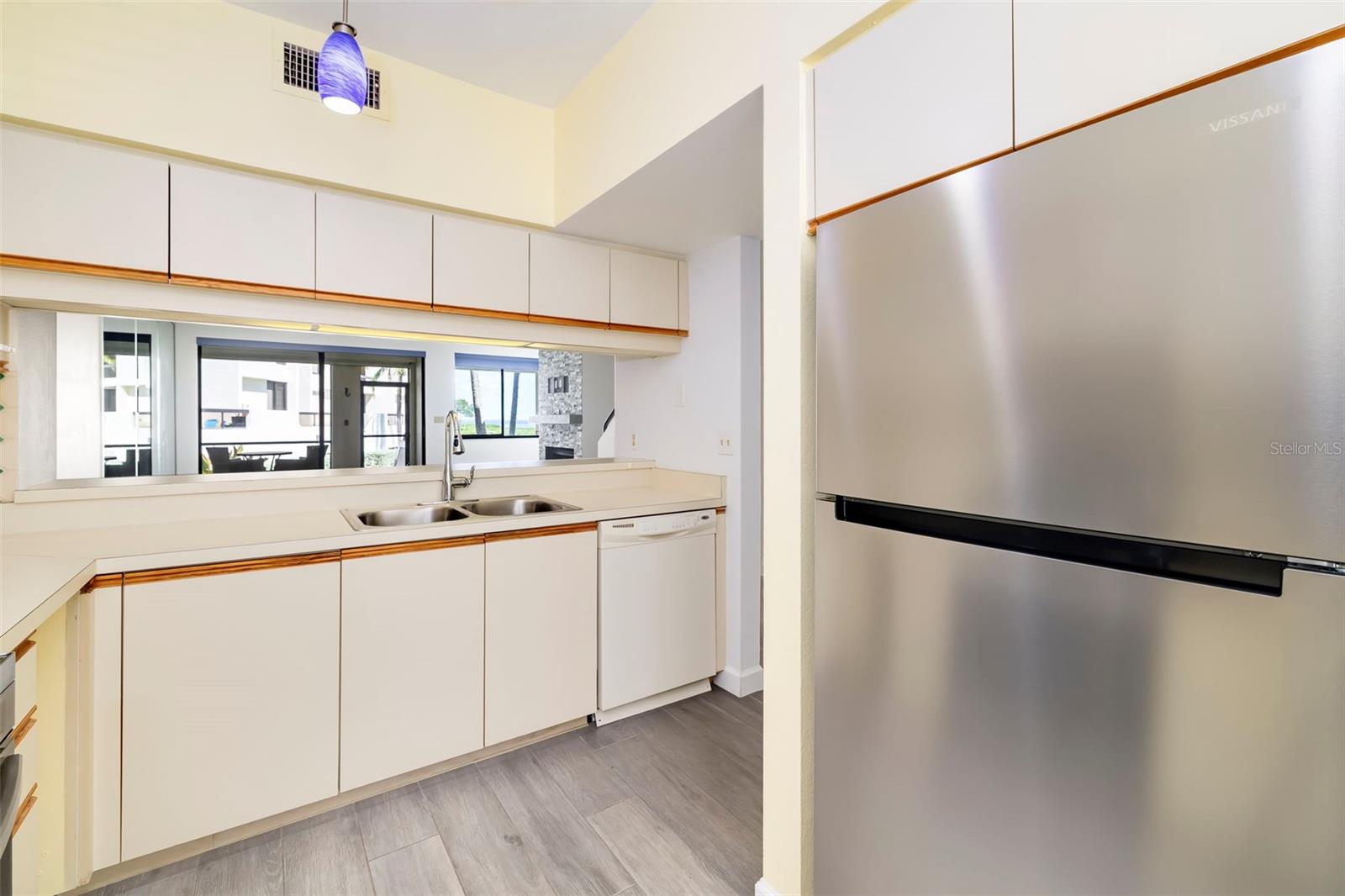 1920 HARBOURSIDE DR #1003 — photo 10