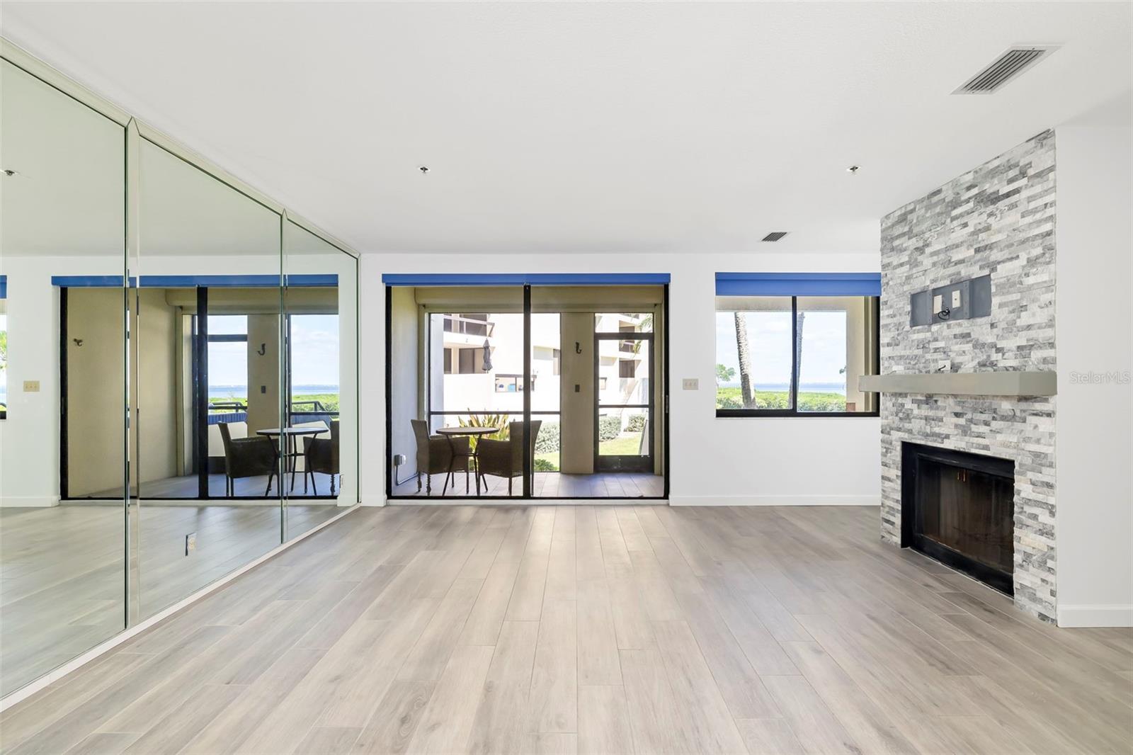 1920 HARBOURSIDE DR #1003 — photo 18