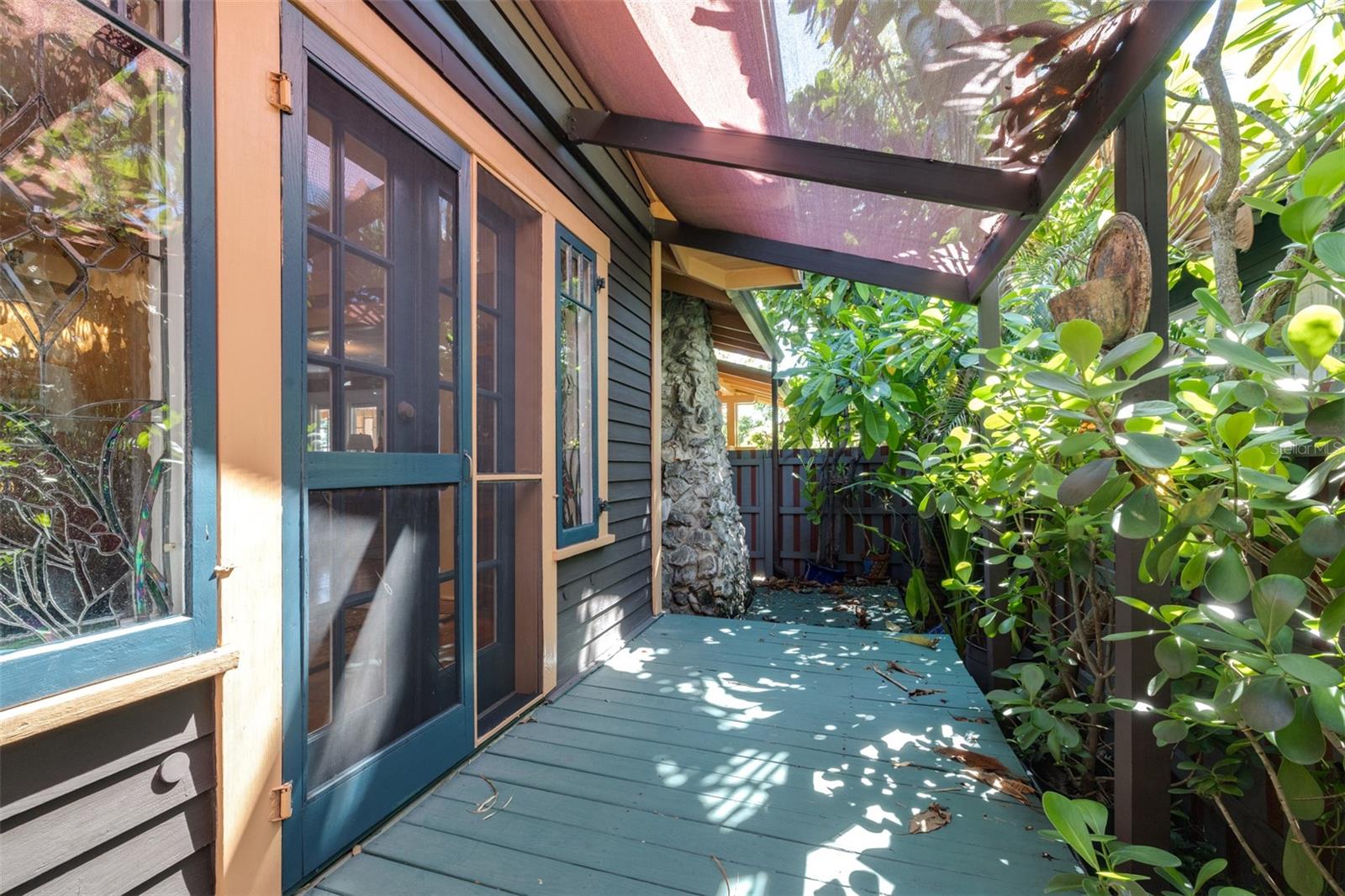 109 S WESTLAND AVE — photo 35