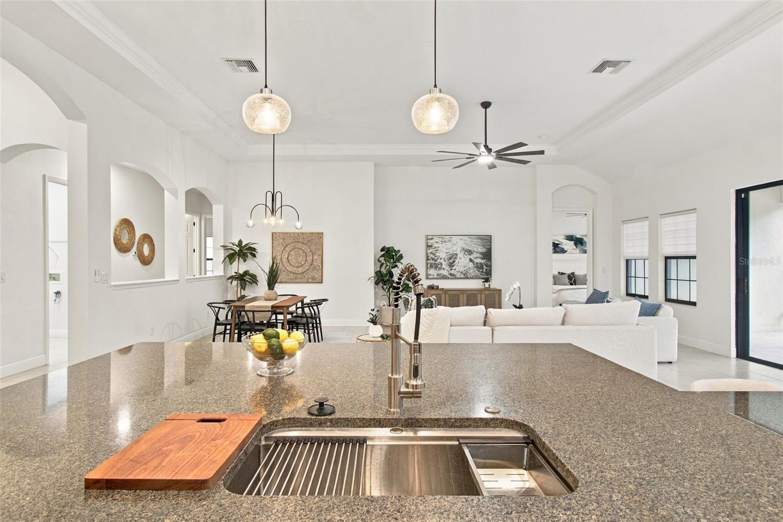 901 GRAND CRESTA AVE — photo 32