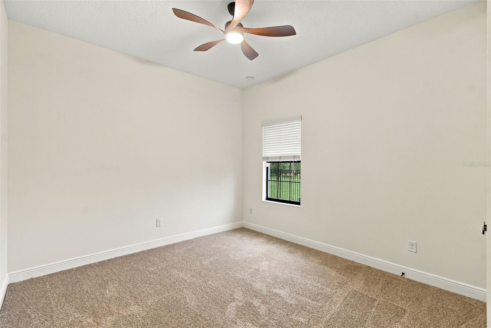 901 GRAND CRESTA AVE — photo 37