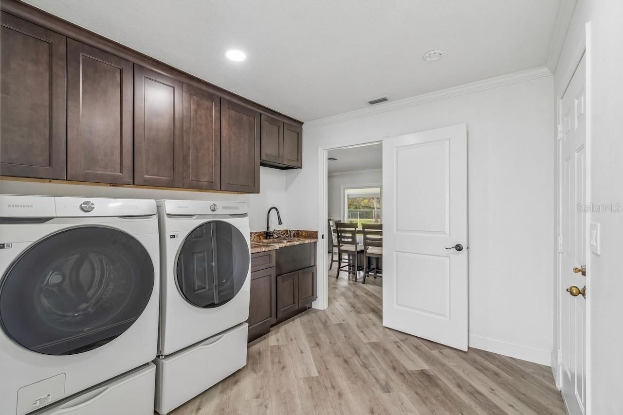 16218 FRINGE TREE DR — photo 31