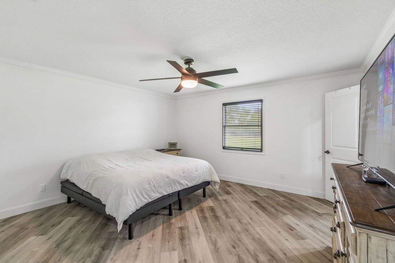 16218 FRINGE TREE DR — photo 19