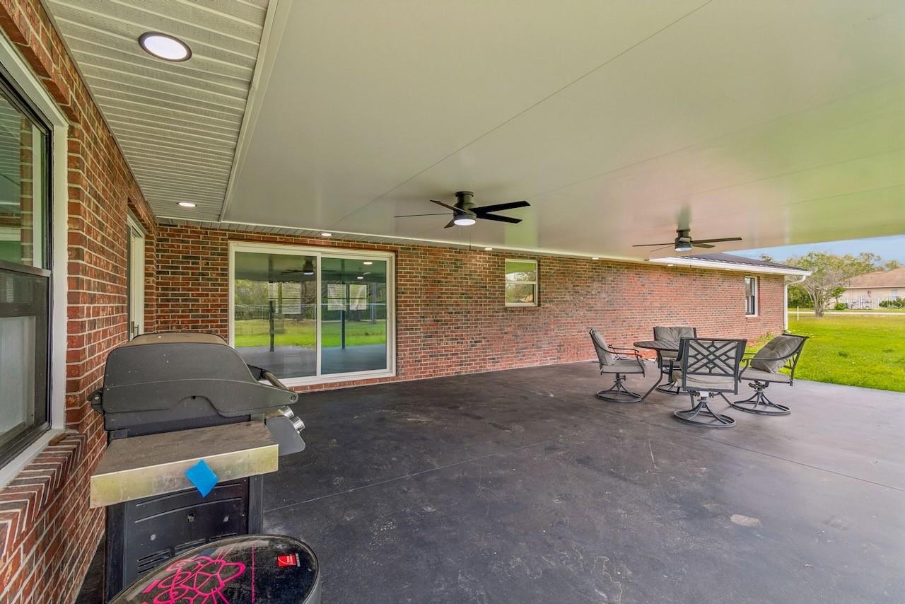 16218 FRINGE TREE DR — photo 37