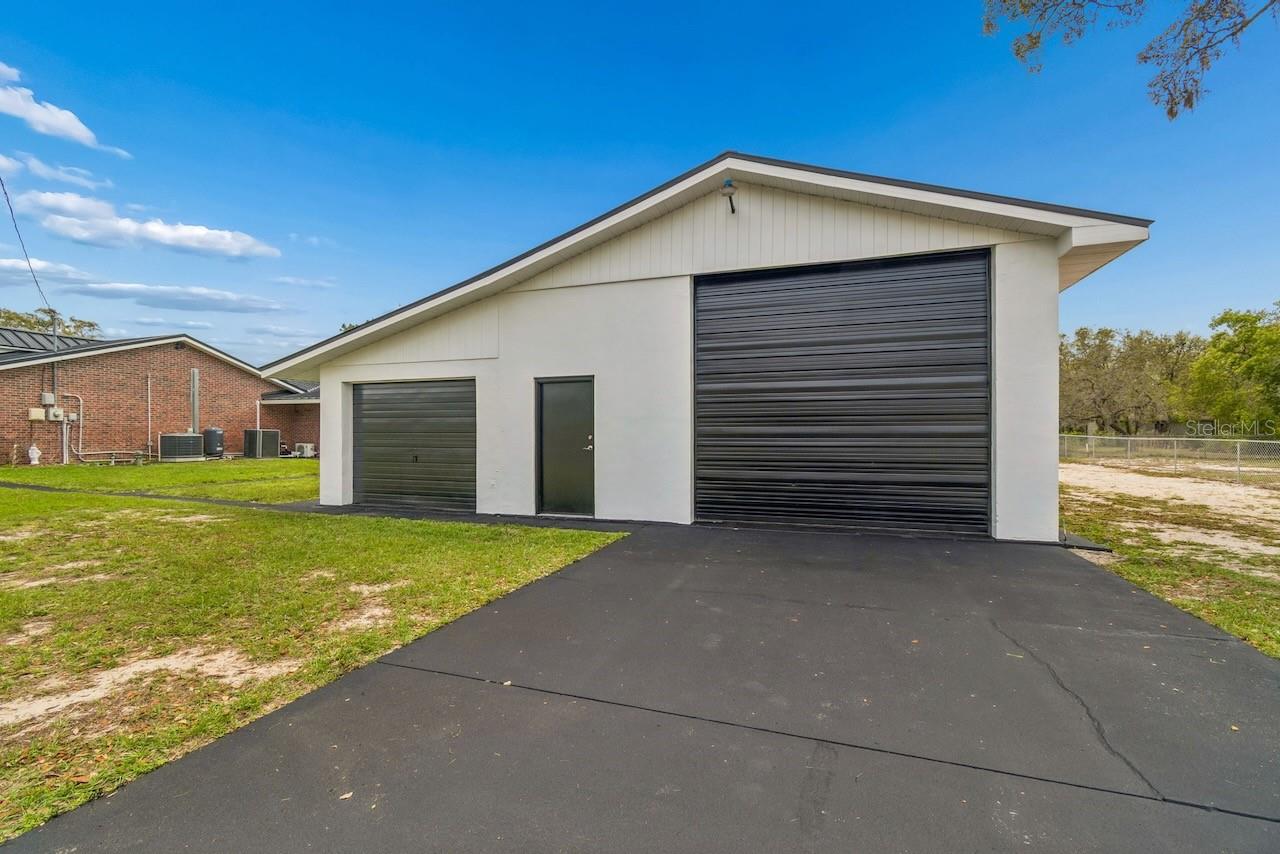 16218 FRINGE TREE DR — photo 44