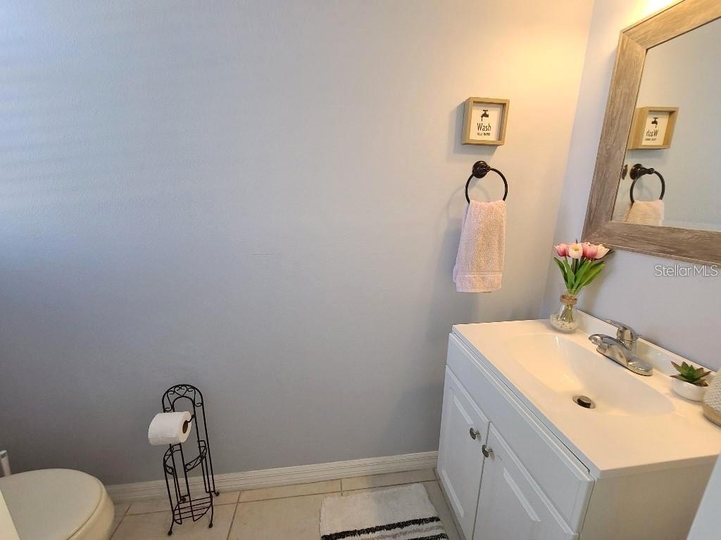 3936 YELLOWSTONE CIR — photo 32