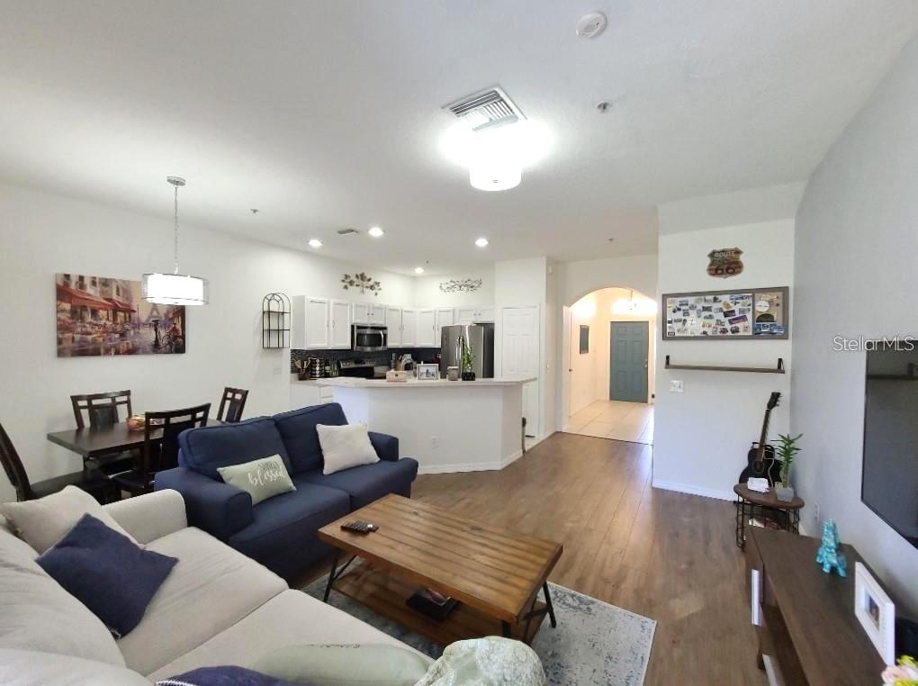 3936 YELLOWSTONE CIR — photo 13