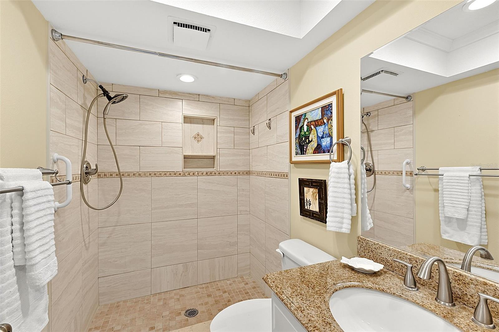 7143 WOOD CREEK DR #203 — photo 17