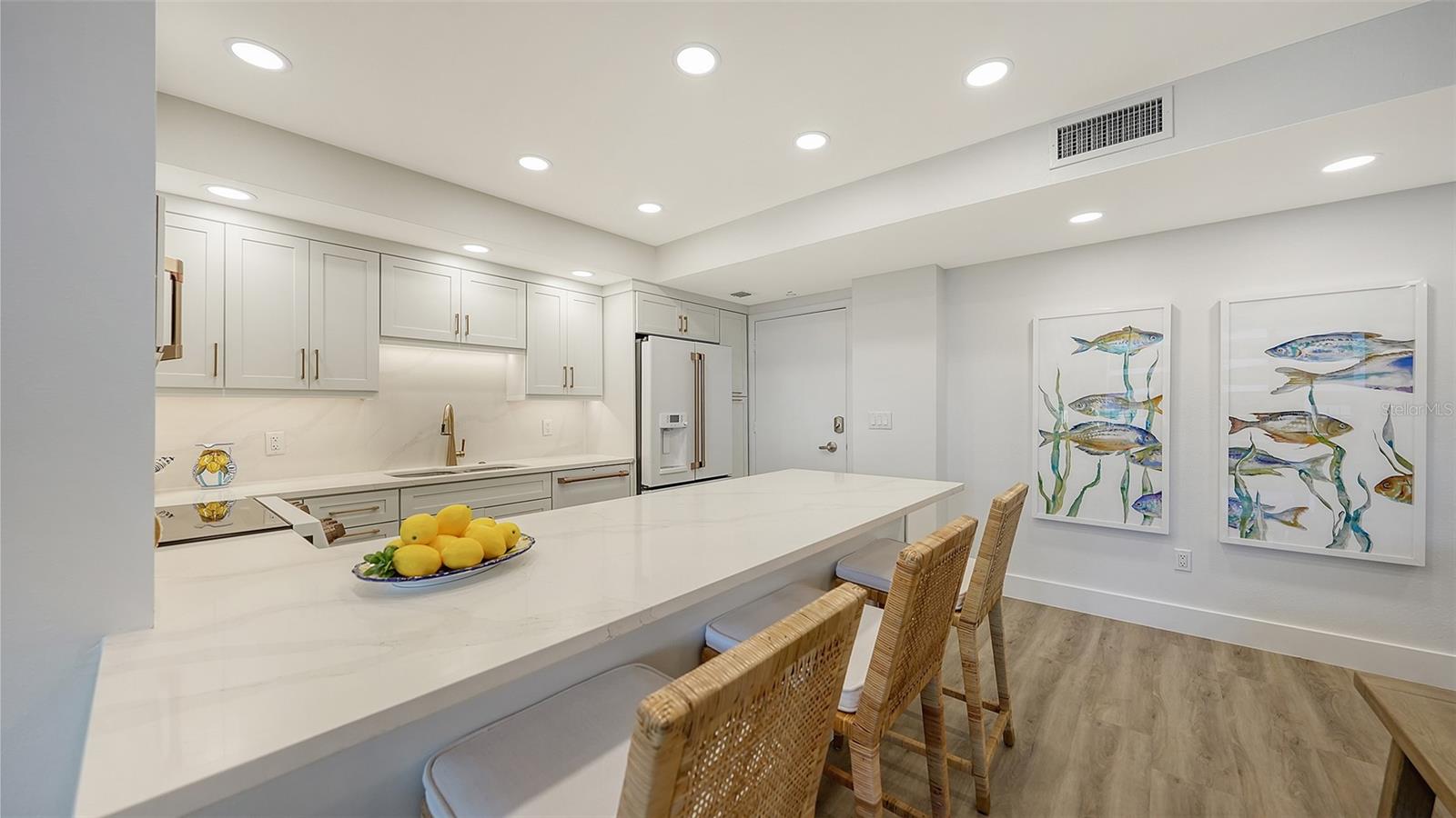 1212 BENJAMIN FRANKLIN DR #604 — photo 14