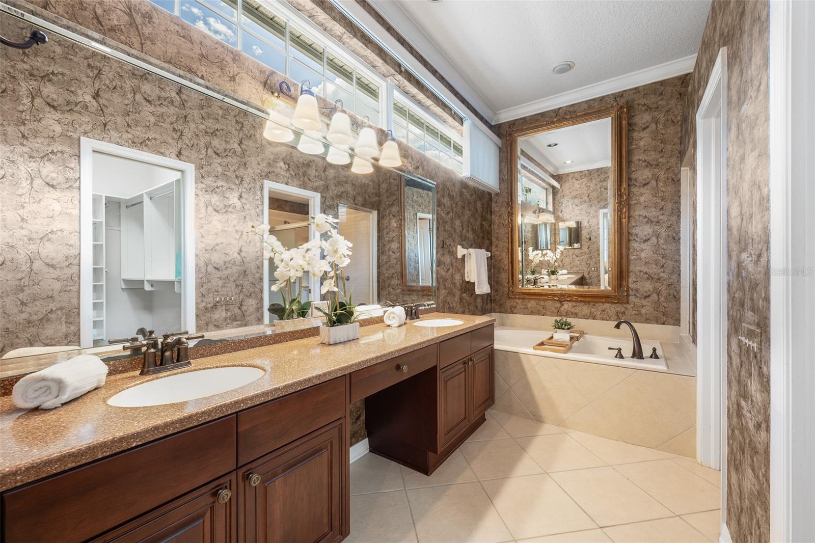 3559 SYLVAN EDGE DR — photo 20