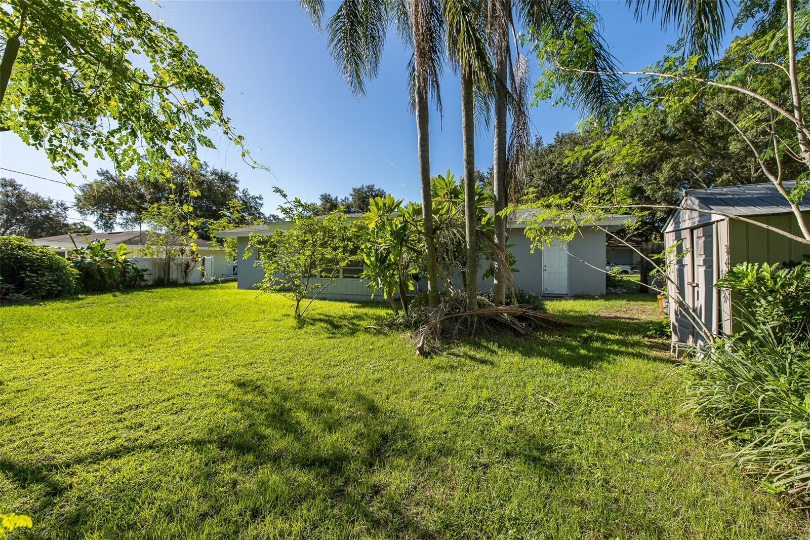 1606 FRUITWOOD DR — photo 17
