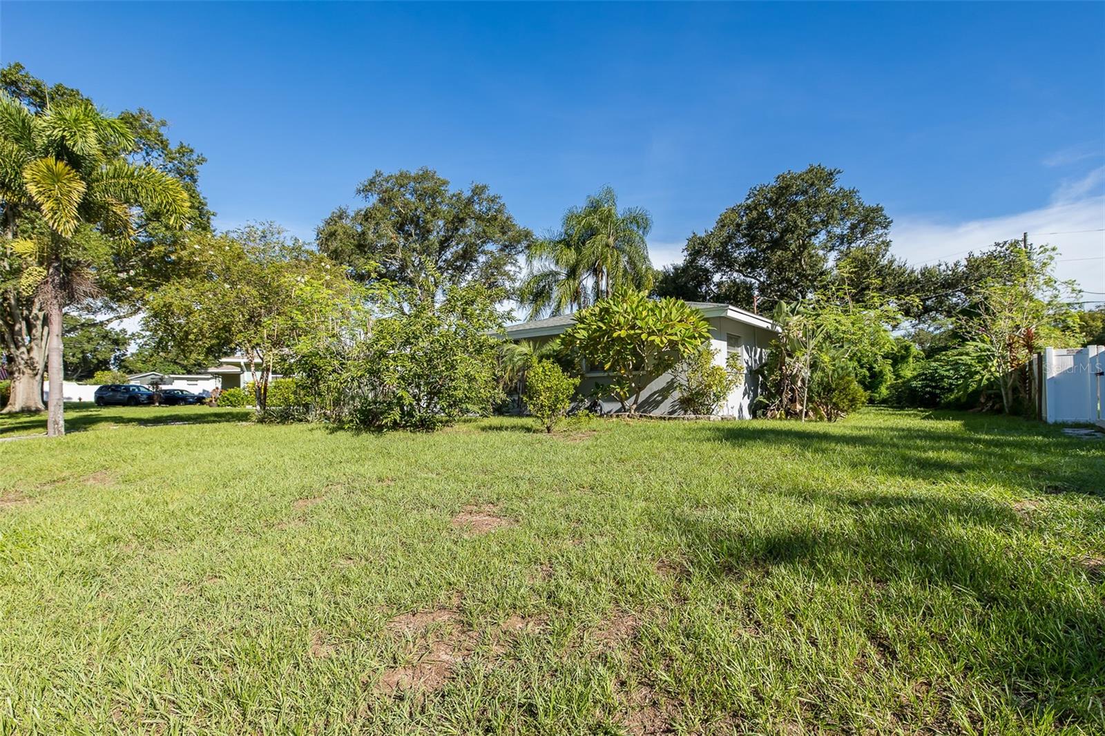 1606 FRUITWOOD DR — photo 13