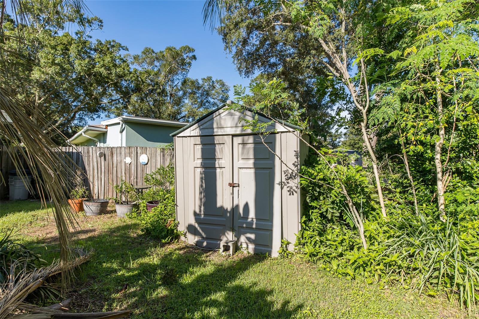 1606 FRUITWOOD DR — photo 8