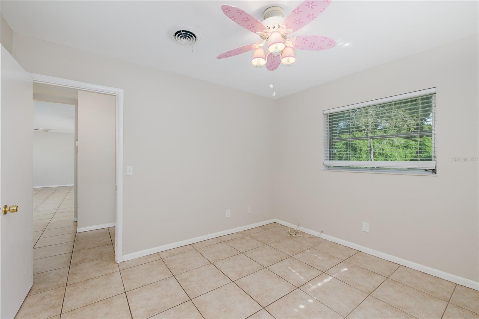 1606 FRUITWOOD DR — photo 38