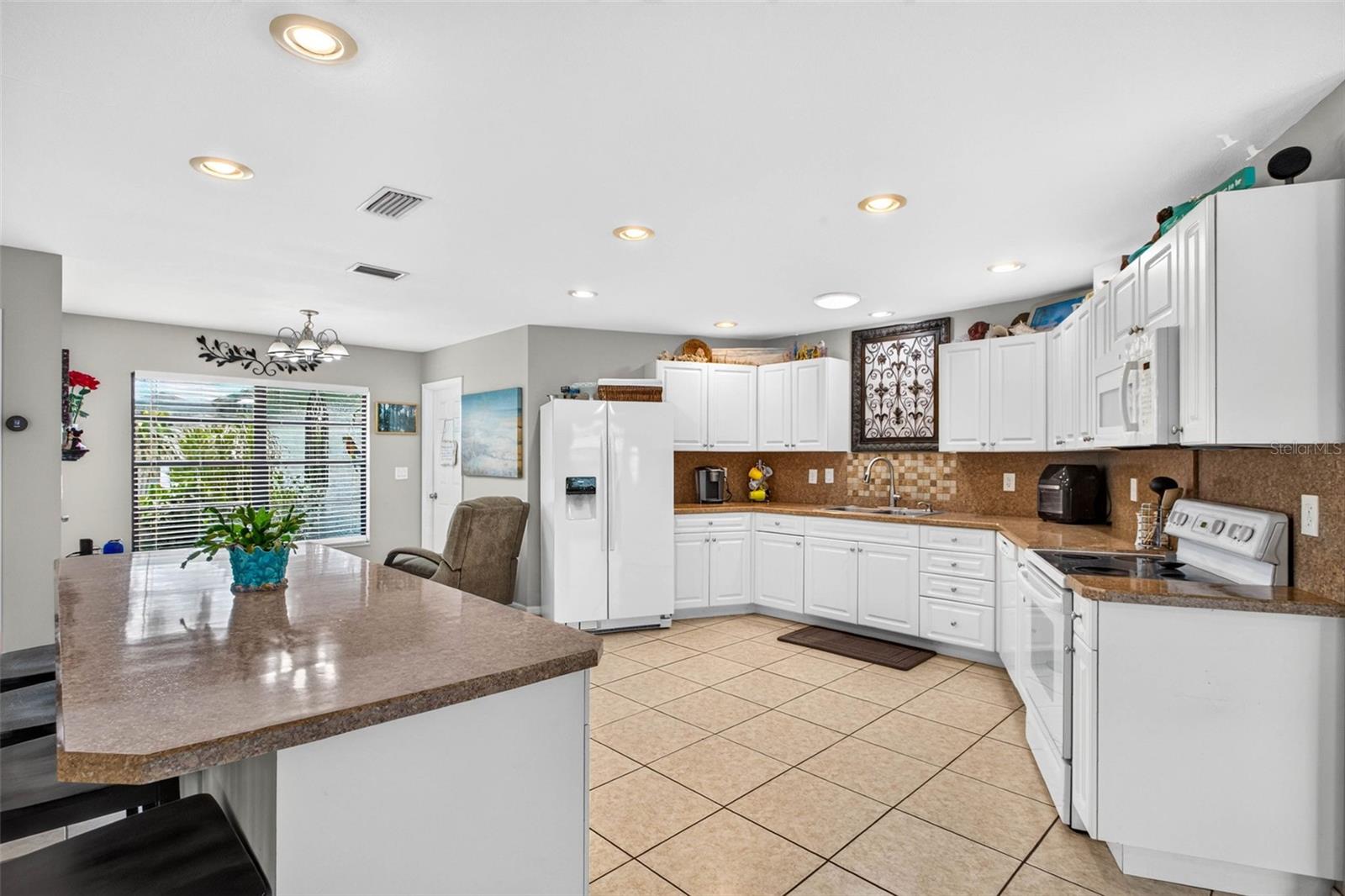 8841 ANDROS LN — photo 7