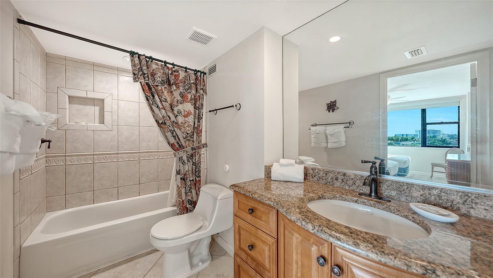 5855 MIDNIGHT PASS RD #605 — photo 35