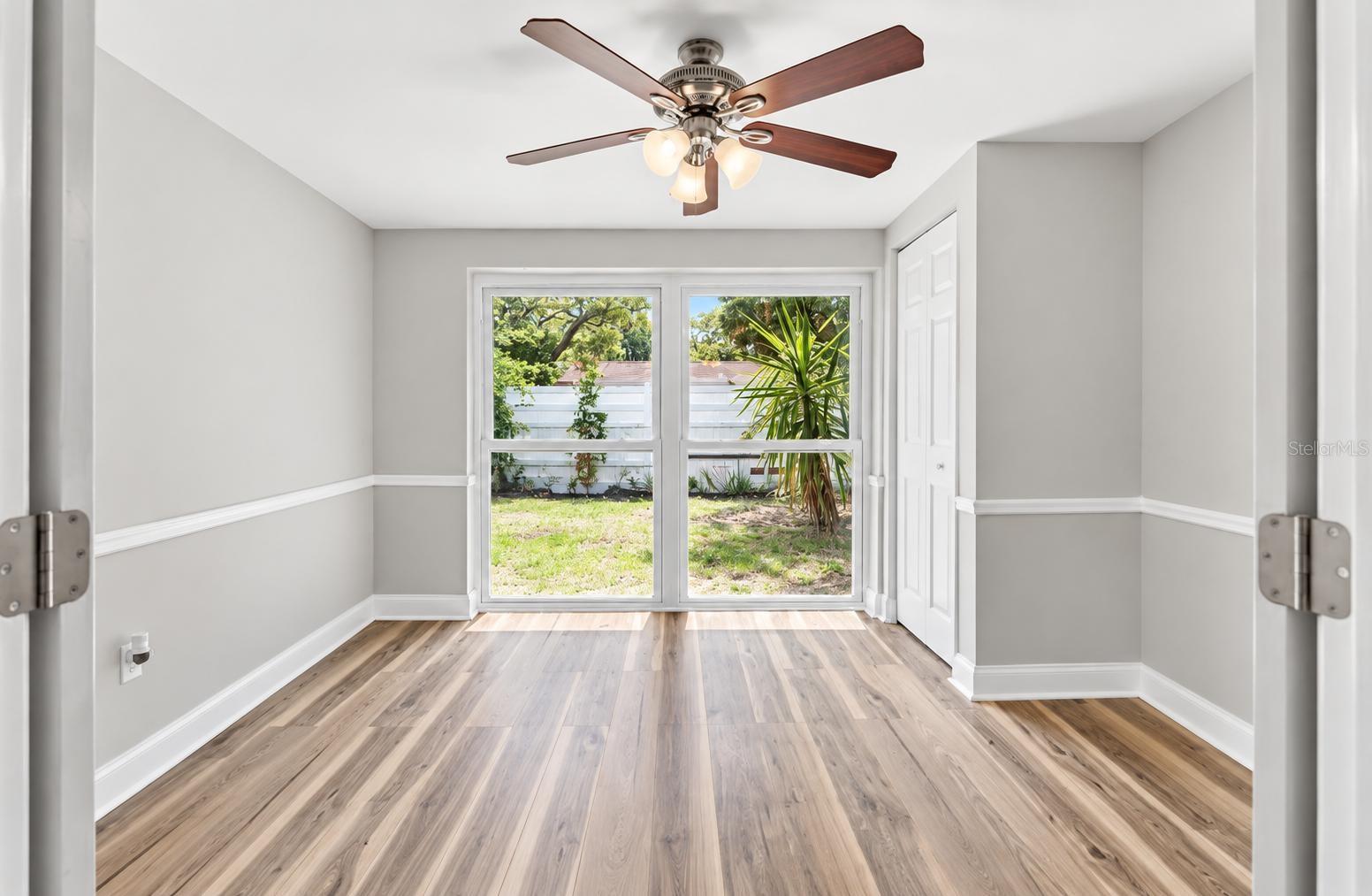 4018 CASHMERE DR — photo 21