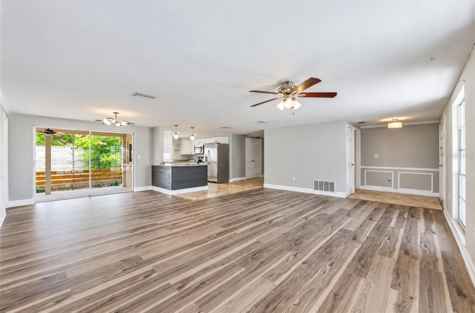 4018 CASHMERE DR — photo 6