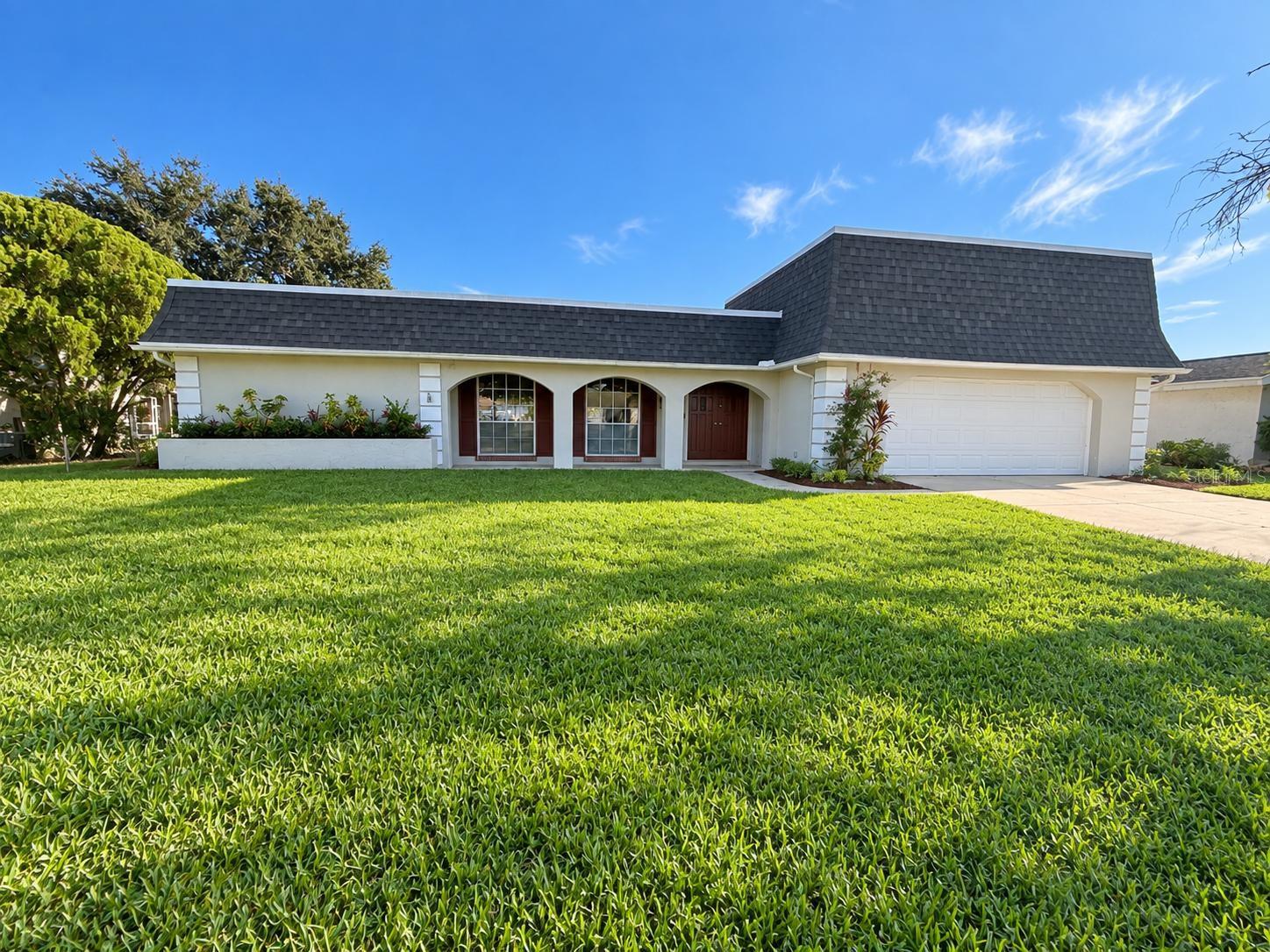 4018 CASHMERE DR — photo 2
