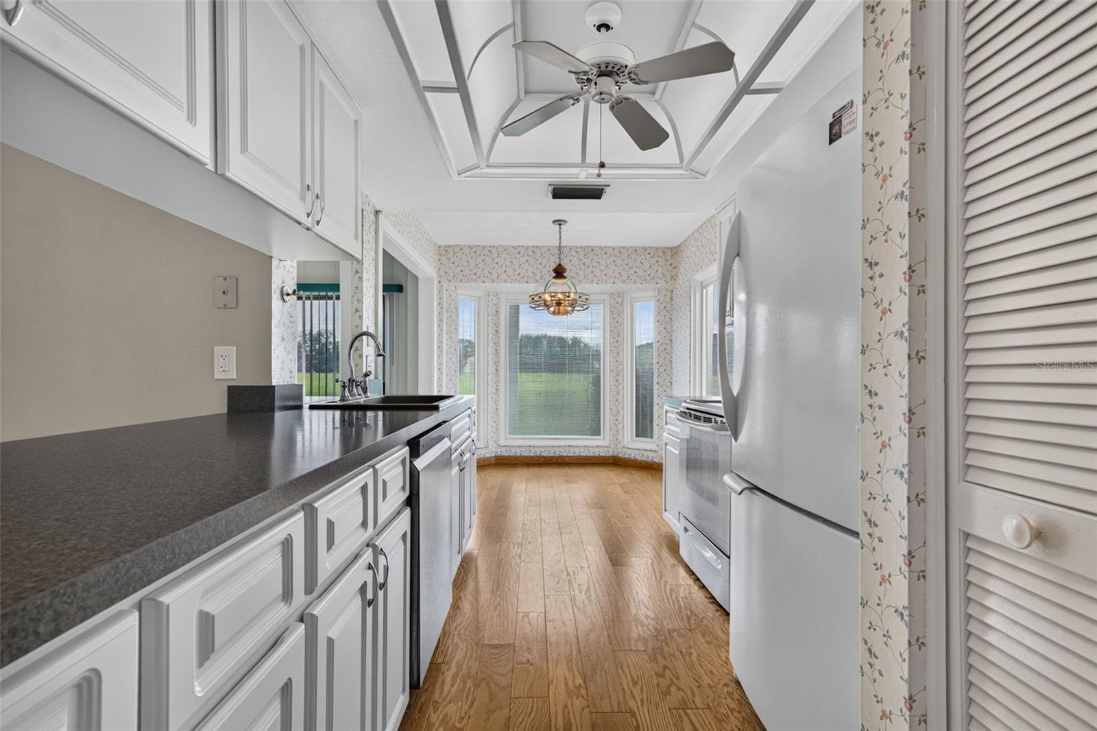 10707 FALLEN LEAF LN — photo 18