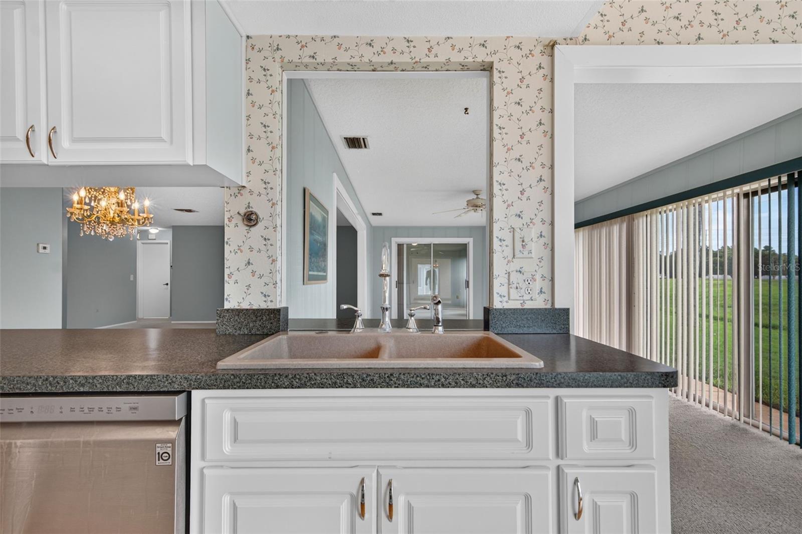 10707 FALLEN LEAF LN — photo 21