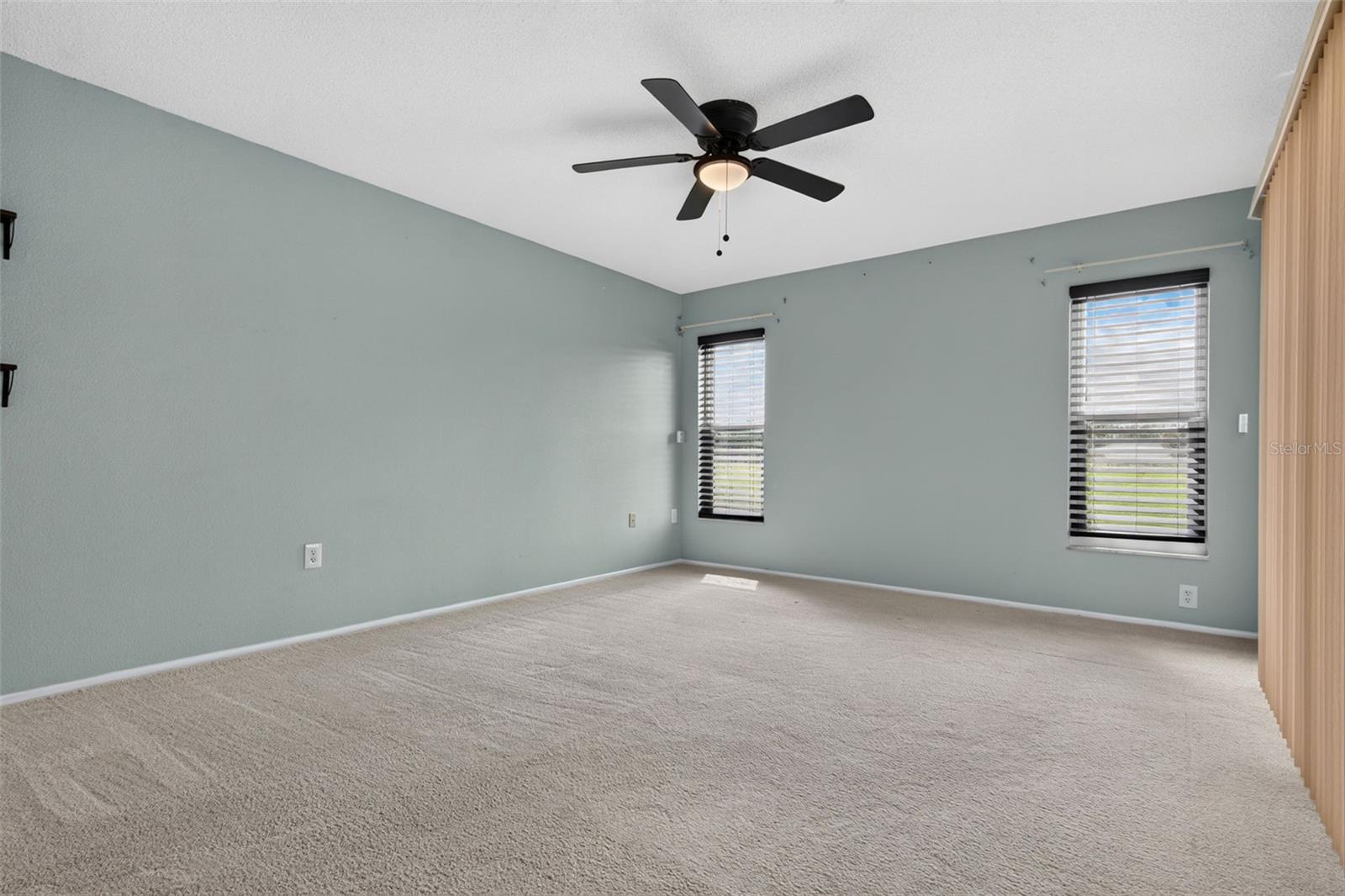 10707 FALLEN LEAF LN — photo 32