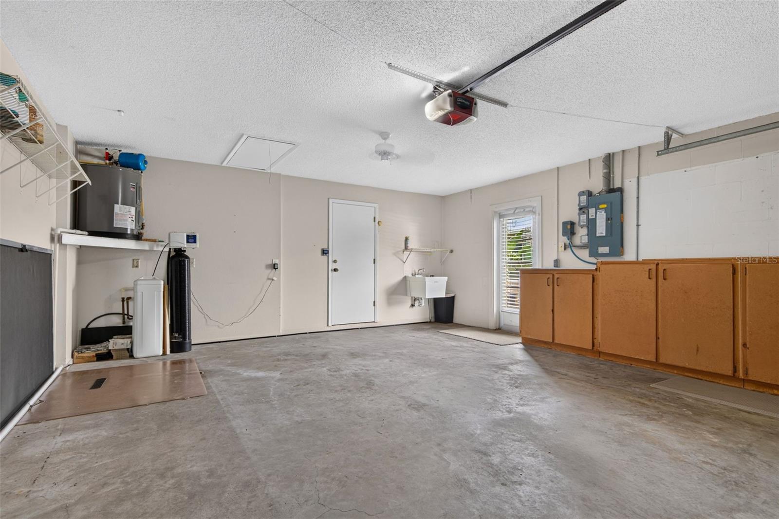 10707 FALLEN LEAF LN — photo 44