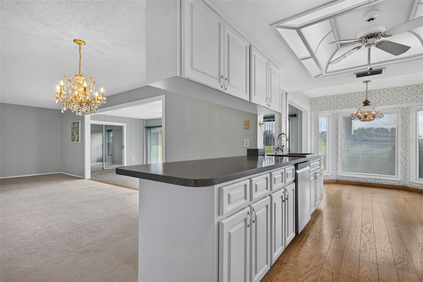 10707 FALLEN LEAF LN — photo 17