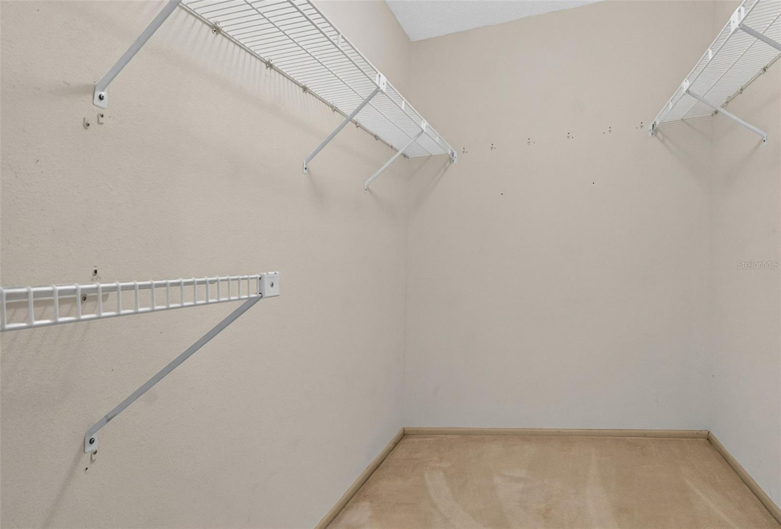 10707 FALLEN LEAF LN — photo 35