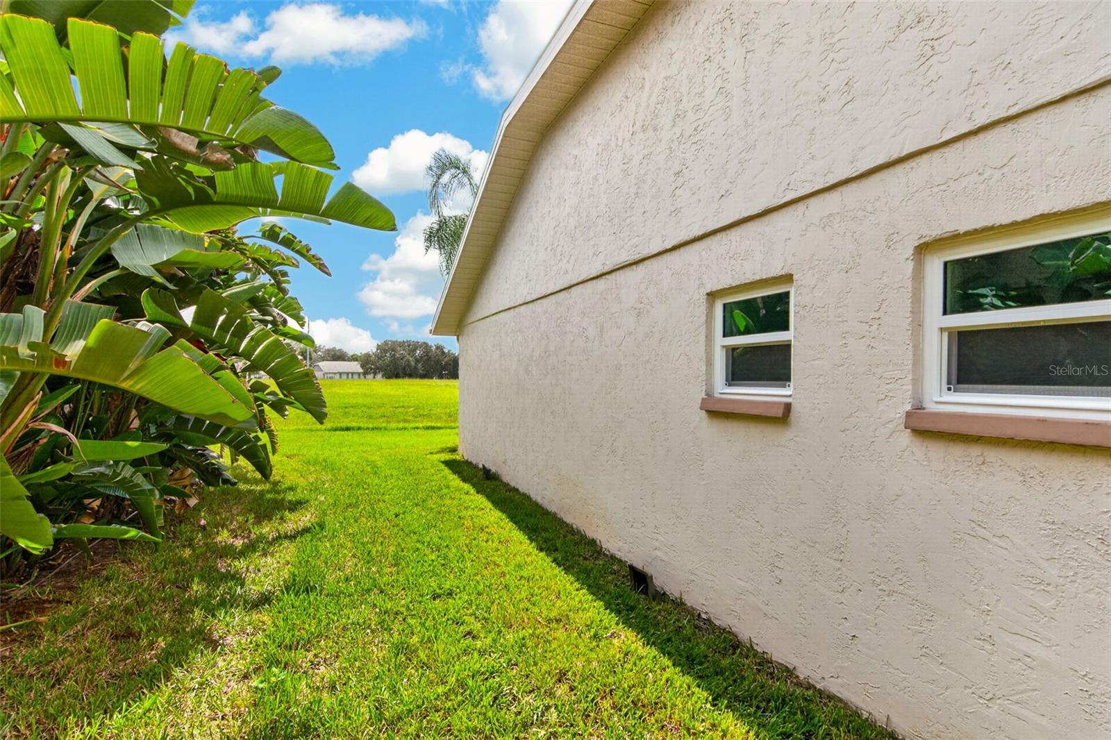 10707 FALLEN LEAF LN — photo 56