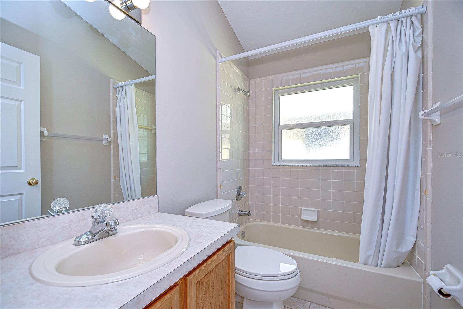 2529 CLARESIDE DR — photo 23