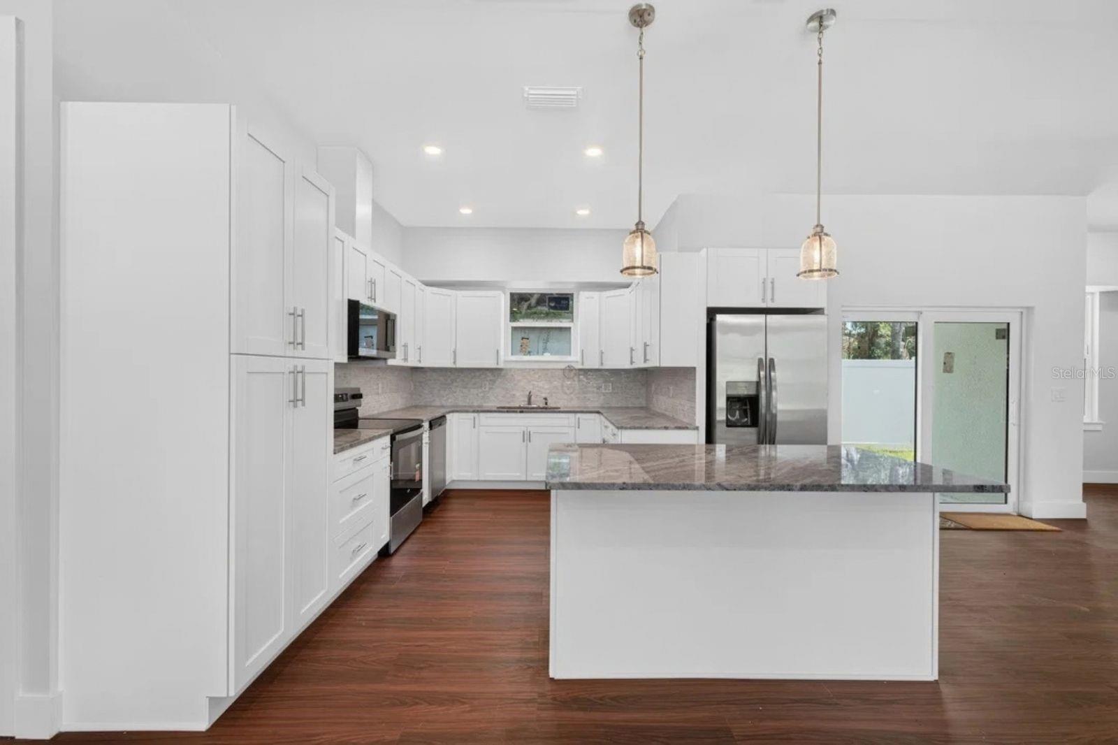 8003 CHANEY LN — photo 11