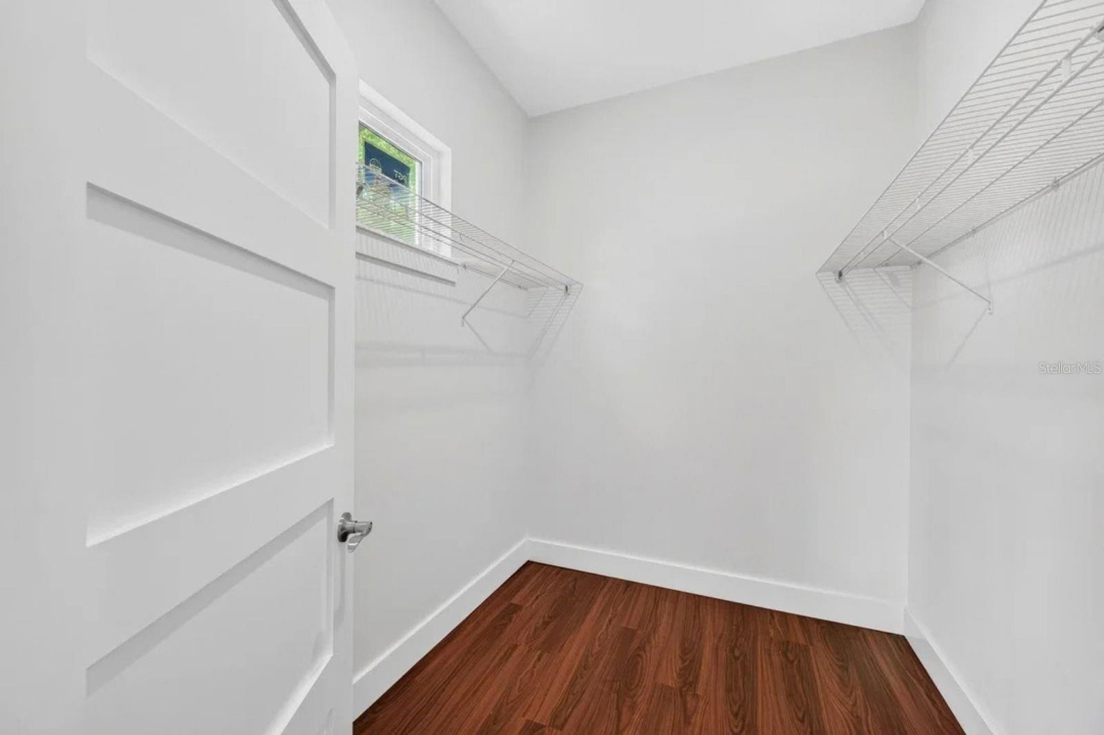 8003 CHANEY LN — photo 22
