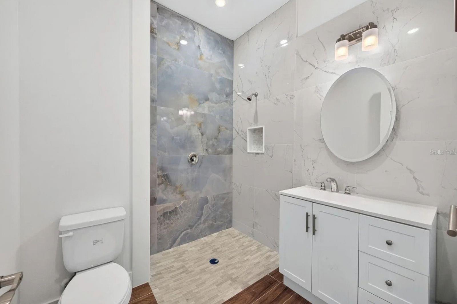 8003 CHANEY LN — photo 28