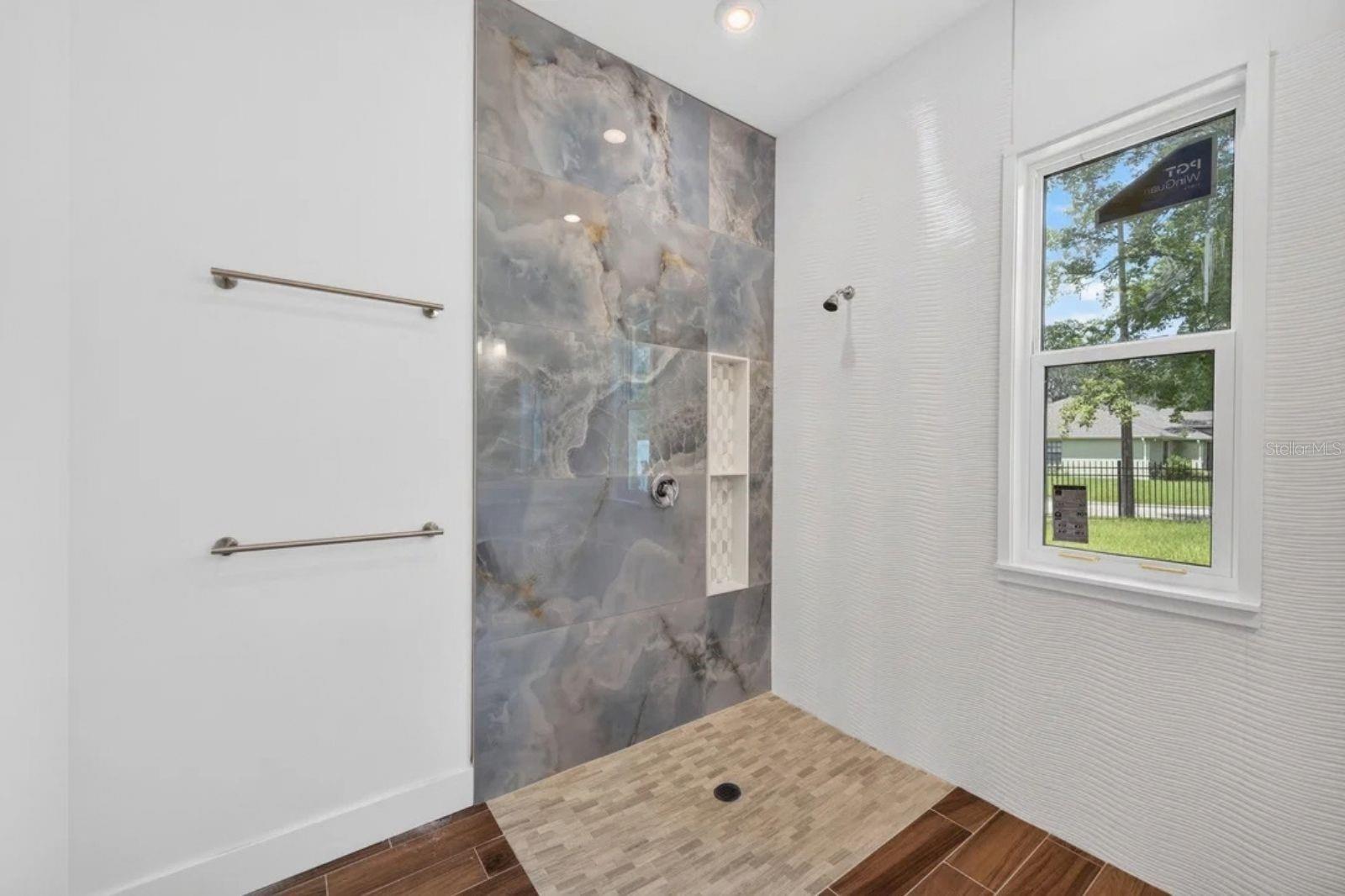 8003 CHANEY LN — photo 37