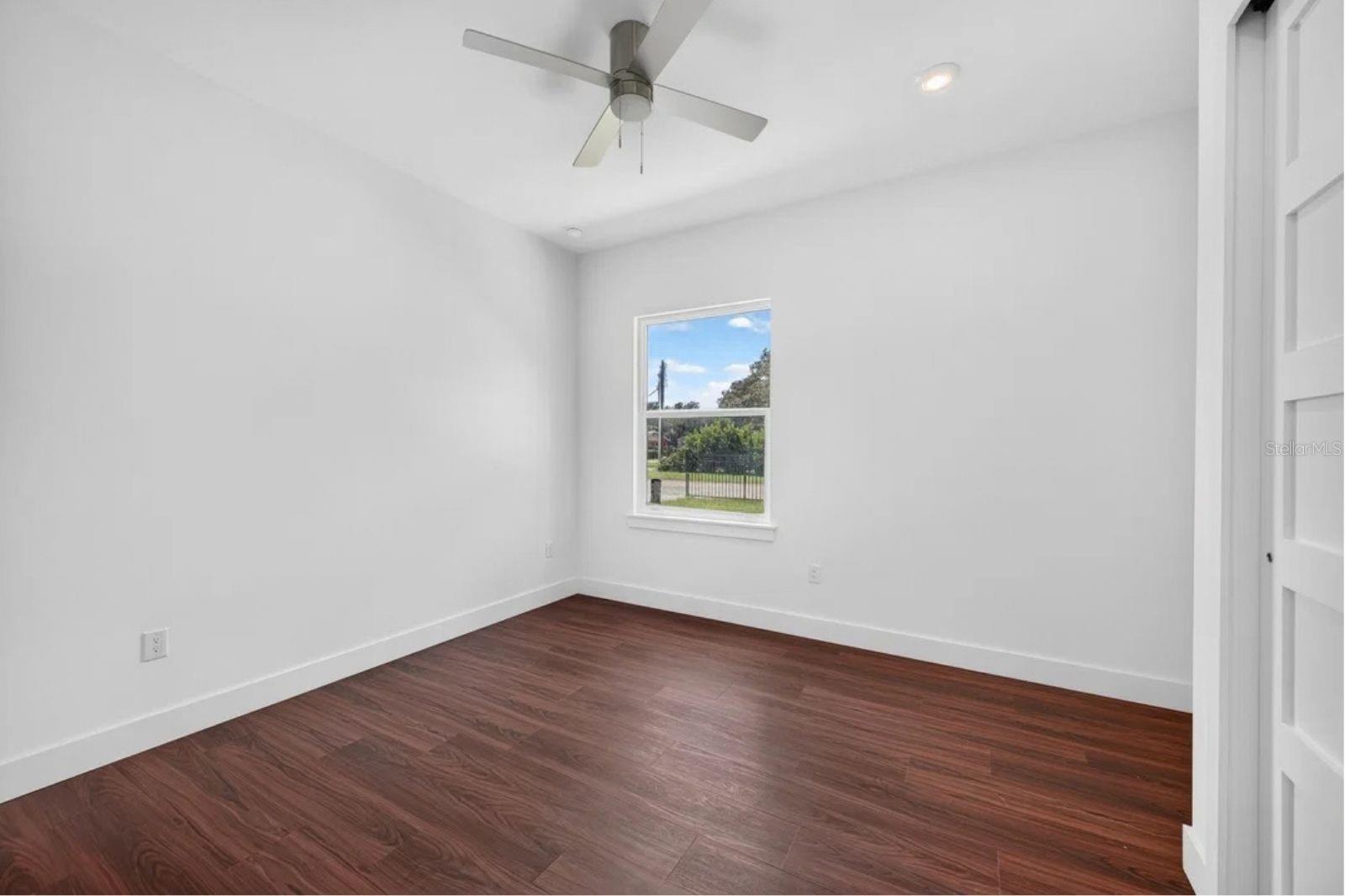 8003 CHANEY LN — photo 32