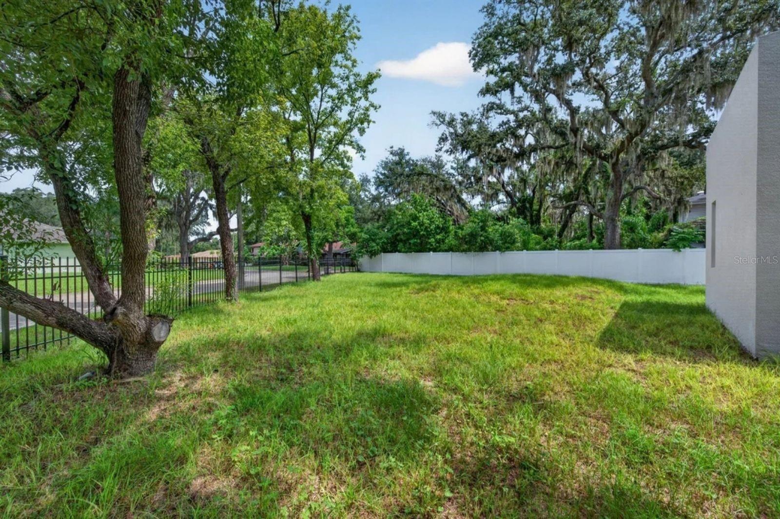 8003 CHANEY LN — photo 52