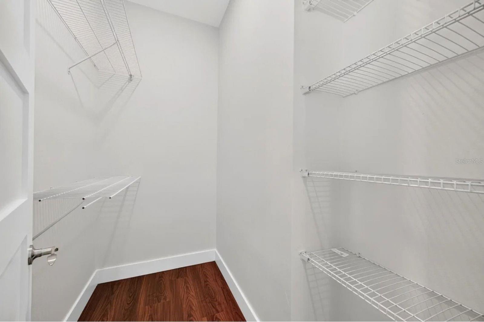 8003 CHANEY LN — photo 36
