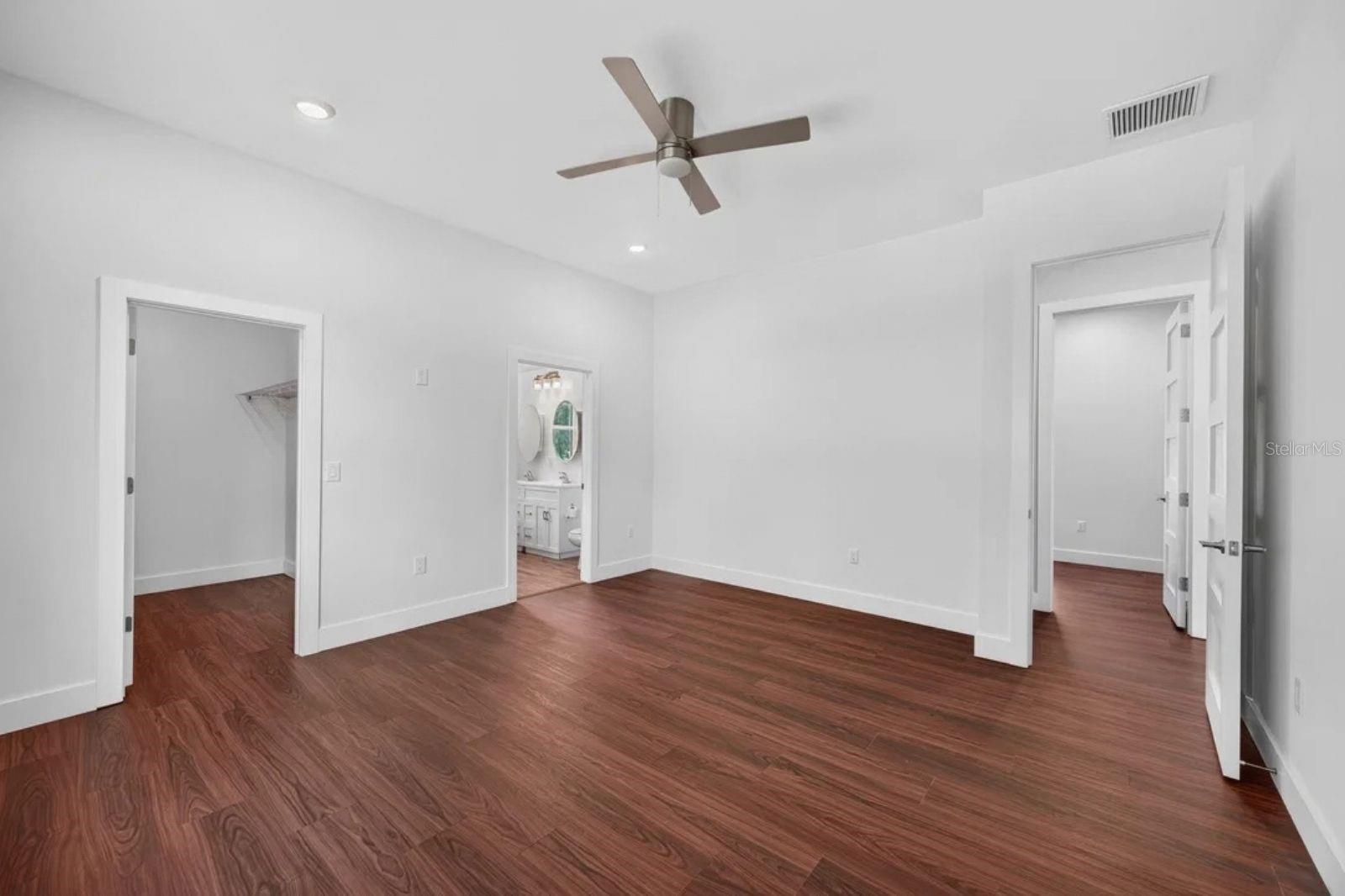 8003 CHANEY LN — photo 20