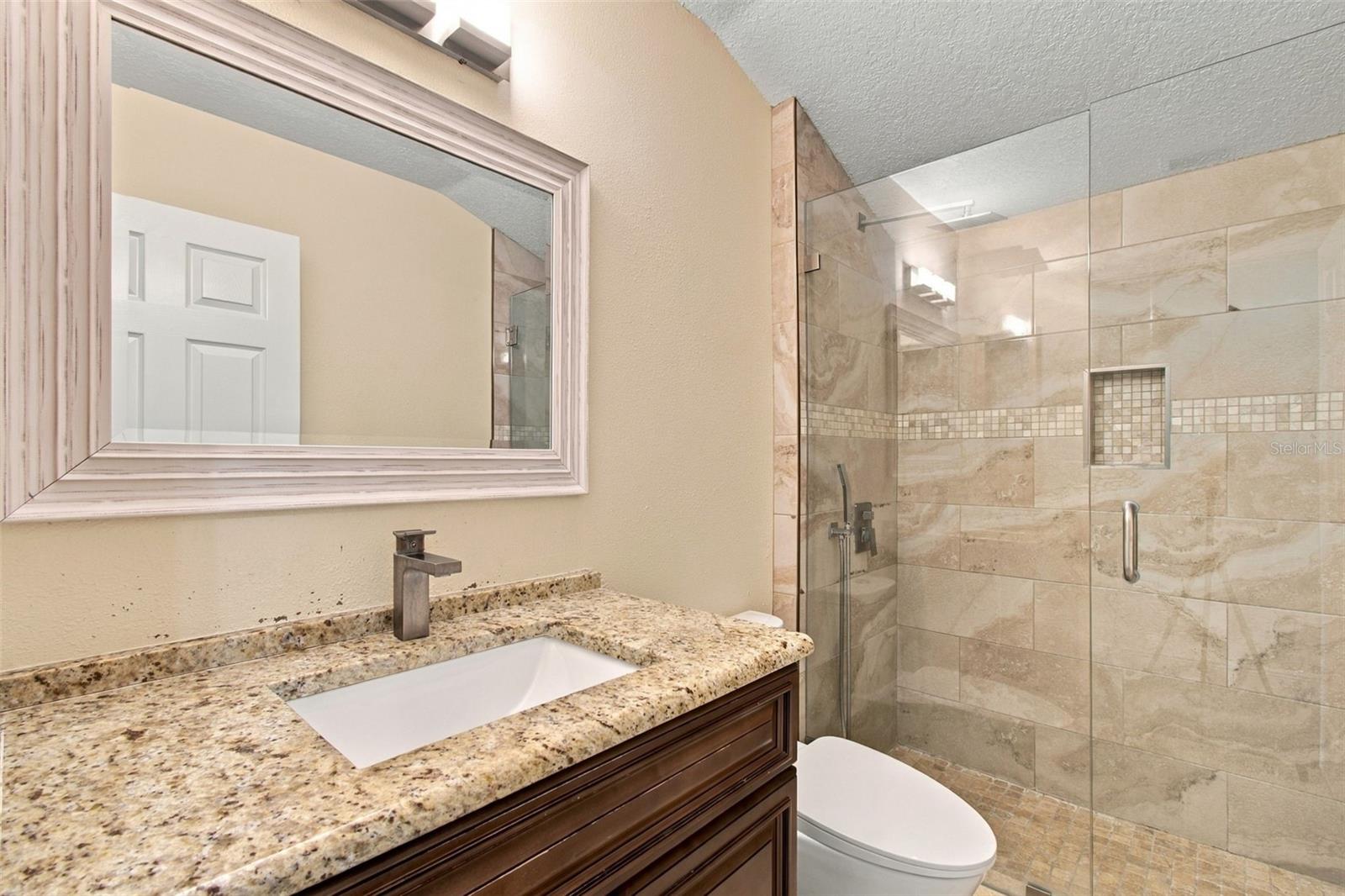 5822 BITTER ORANGE AVE — photo 29